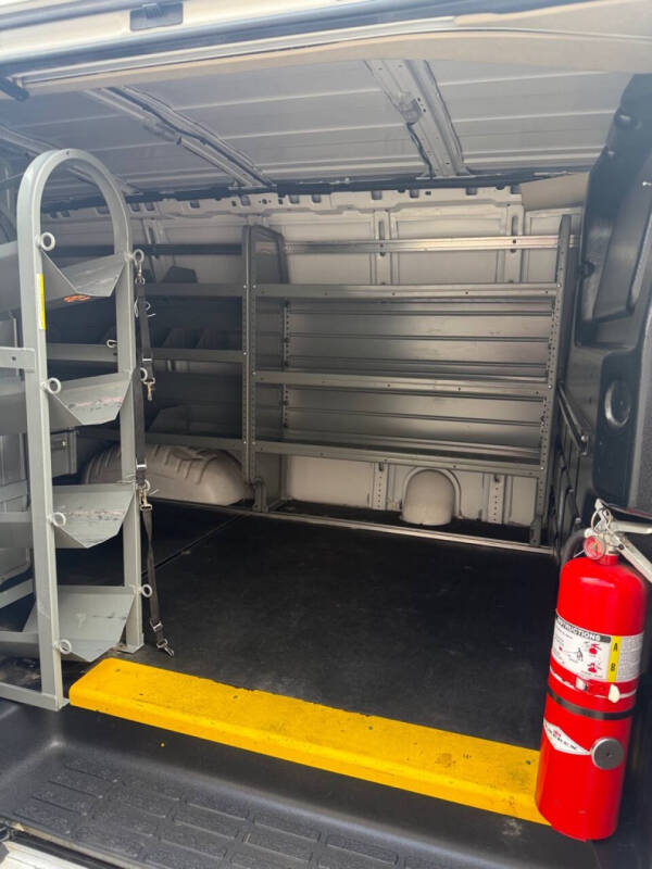 2021 Chevrolet Express 2500