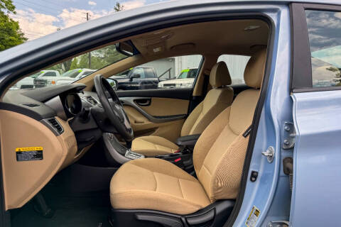 2012 Hyundai Elantra GLS