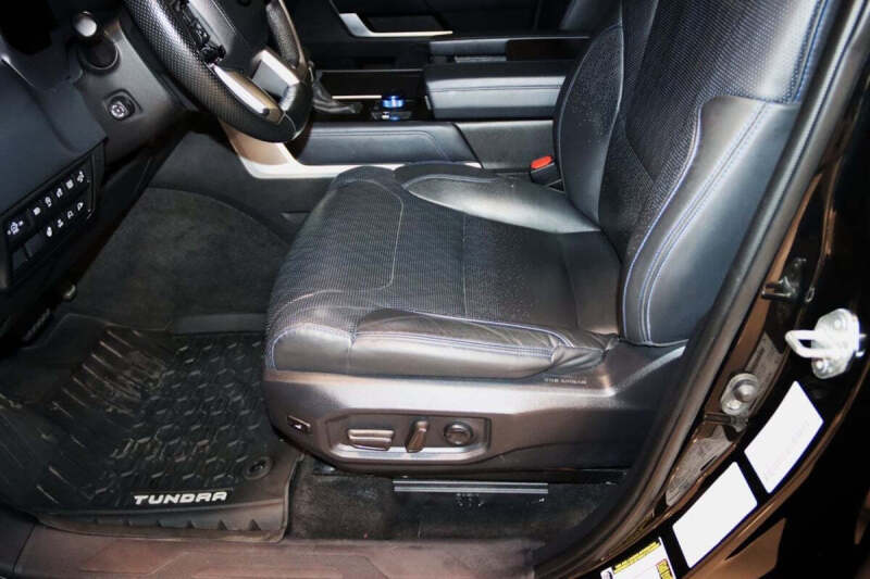 2022 Toyota Tundra Platinum