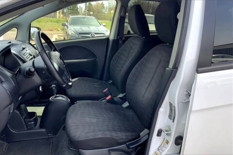 2014 Mitsubishi i-MiEV ES