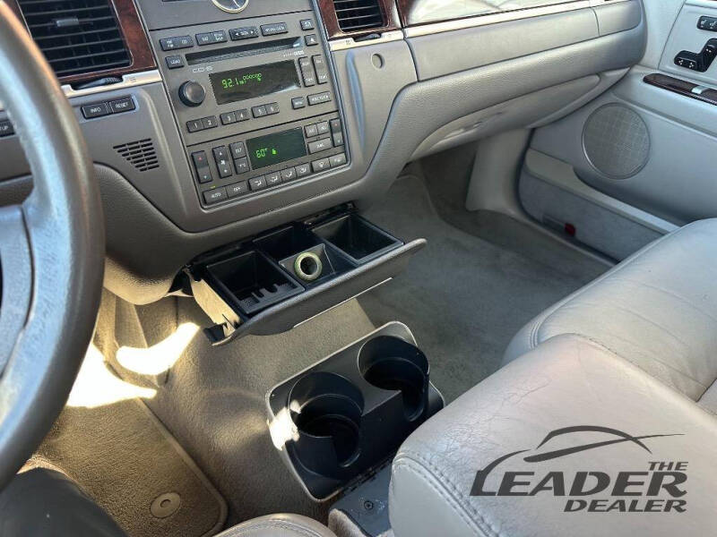 2011 Lincoln Town Car Signature Limited