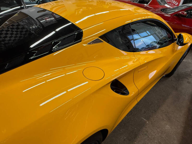 2025 Lotus Emira V6 Base's photo