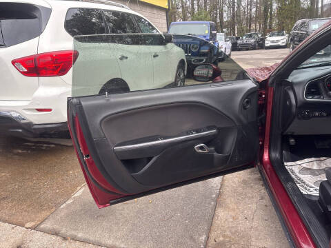 2019 Dodge Challenger SXT