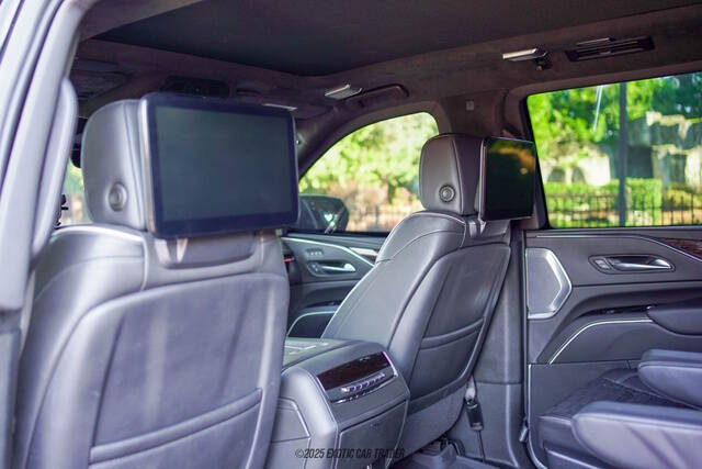 2023 Cadillac Escalade ESV Sport Platinum