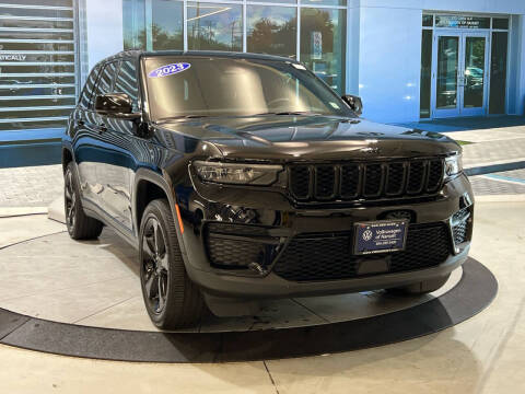 2023 Jeep Grand Cherokee Altitude
