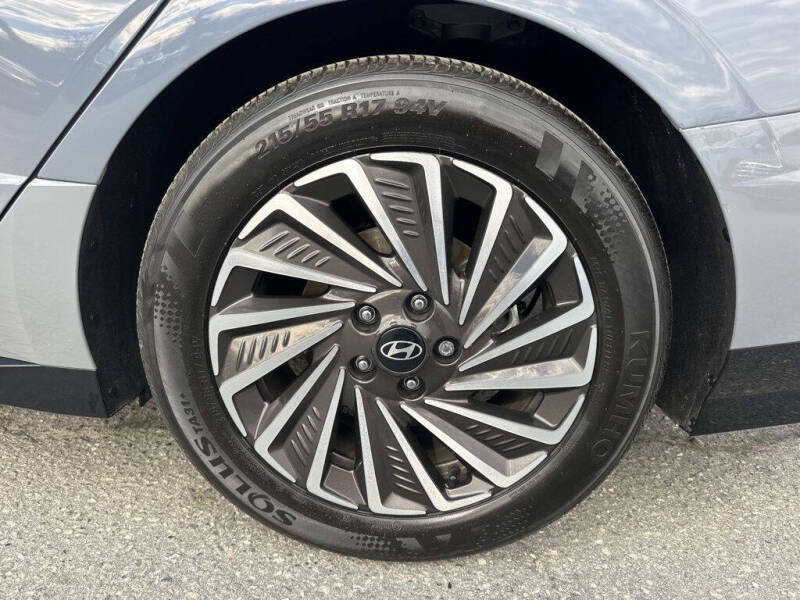 2024 Hyundai Sonata Hybrid Limited