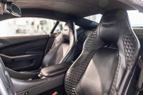 2014 Aston Martin Vanquish