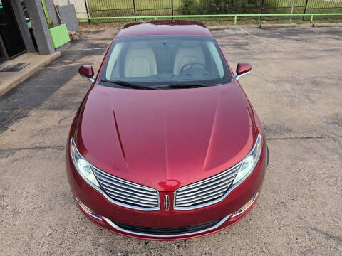 2016 Lincoln MKZ