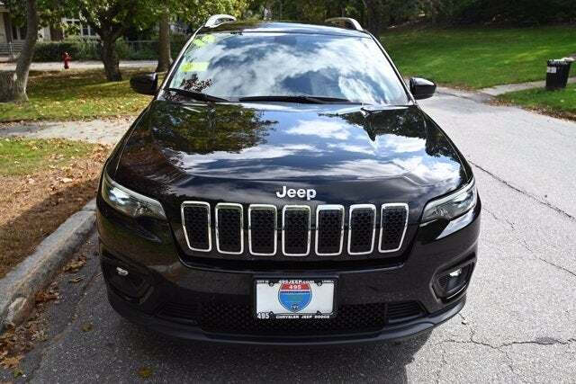 2019 Jeep Cherokee Latitude Plus photo 8