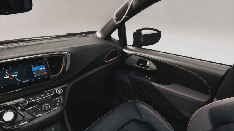 2027 Chrysler Pacifica Pinnacle