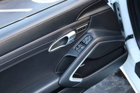 2015 Porsche 911 Carrera GTS