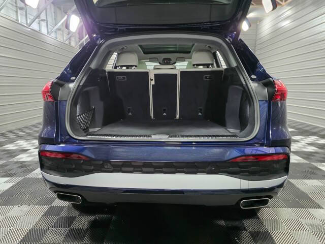 2025 Audi Q5 quattro Prestige TFSI