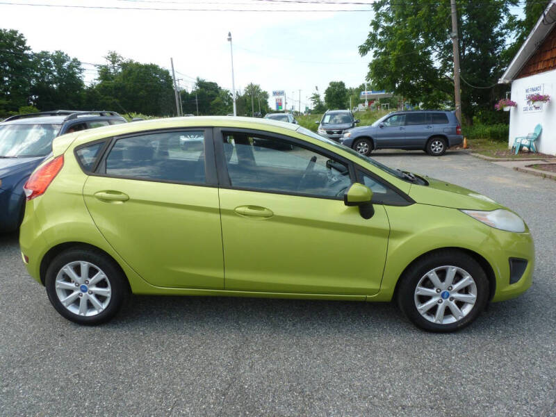 2012 Ford Fiesta SE