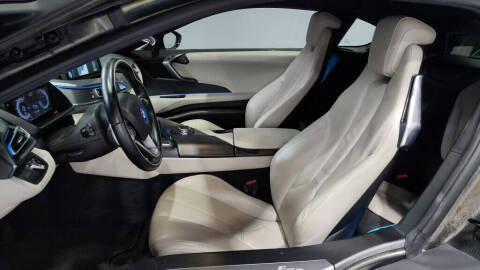 2014 BMW i8