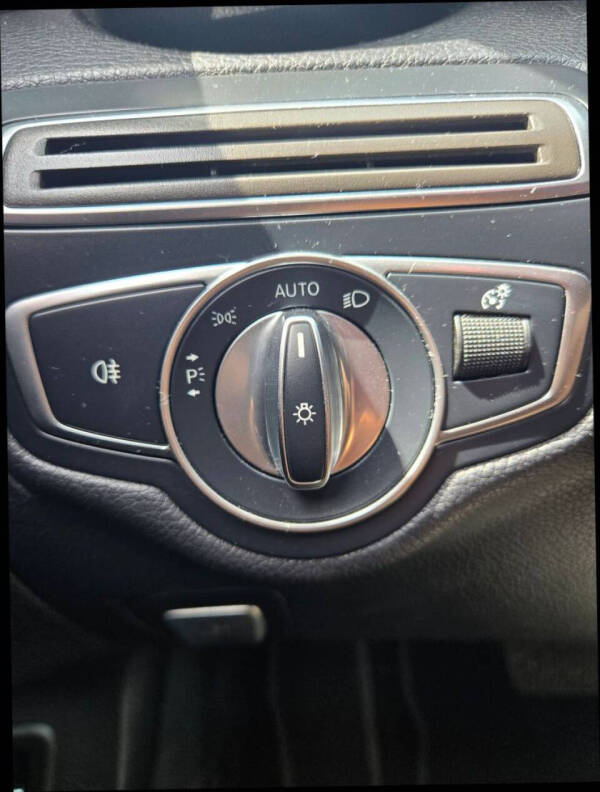 2018 Mercedes-Benz C-Class C 300