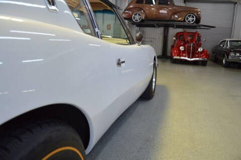 1963 Studebaker Avanti