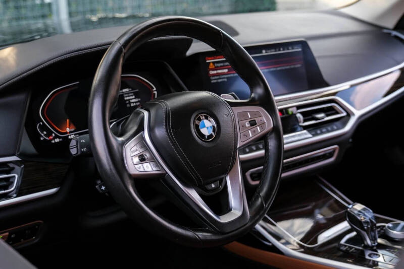 2021 BMW X7 xDrive40i