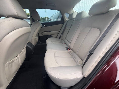 2017 Kia Optima LX