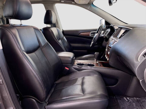 2019 Nissan Pathfinder Platinum