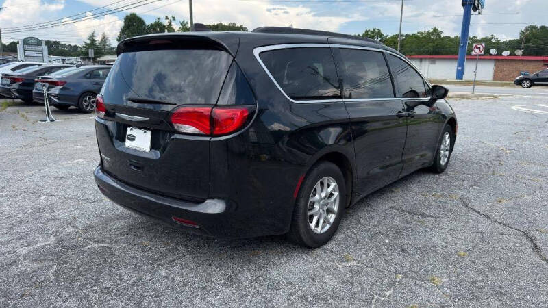 2021 Chrysler Voyager LXi