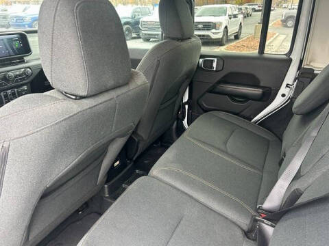 2024 Jeep Wrangler Sahara 4xe