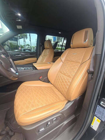 2021 Cadillac Escalade ESV Sport