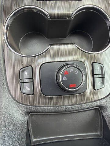 2020 GMC Acadia SLT
