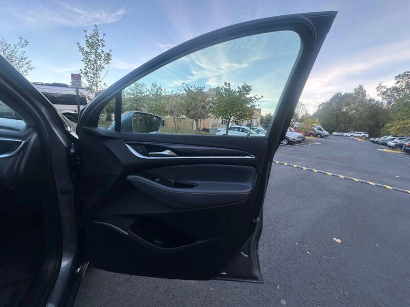 2019 Buick Enclave Essence