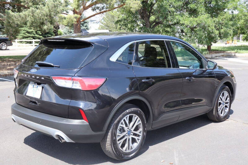 2022 Ford Escape SEL