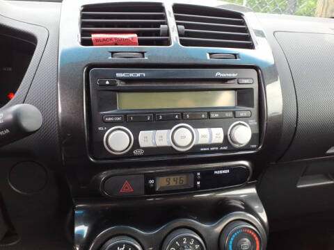 2008 Scion xD