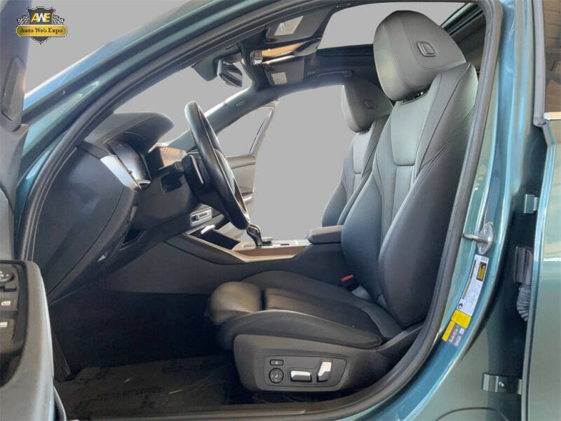 2021 BMW 3 Series 330e xDrive