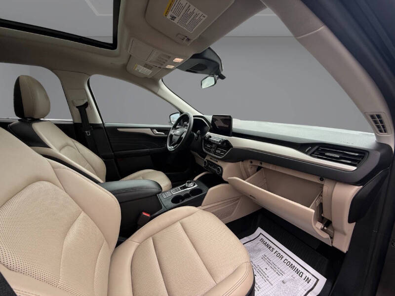 2021 Ford Escape SEL