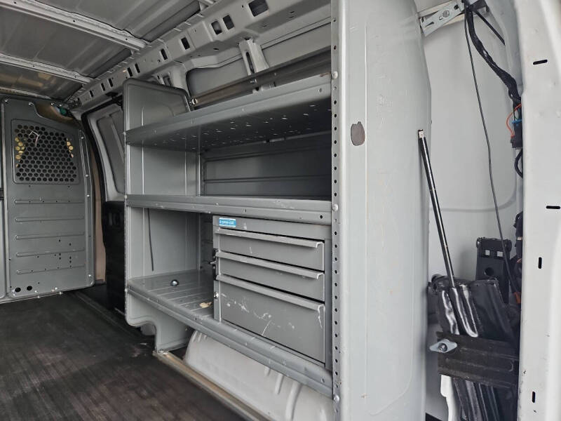 2021 Chevrolet Express 2500