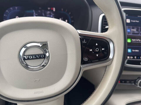 2023 Volvo XC90 B5 Plus Bright Theme