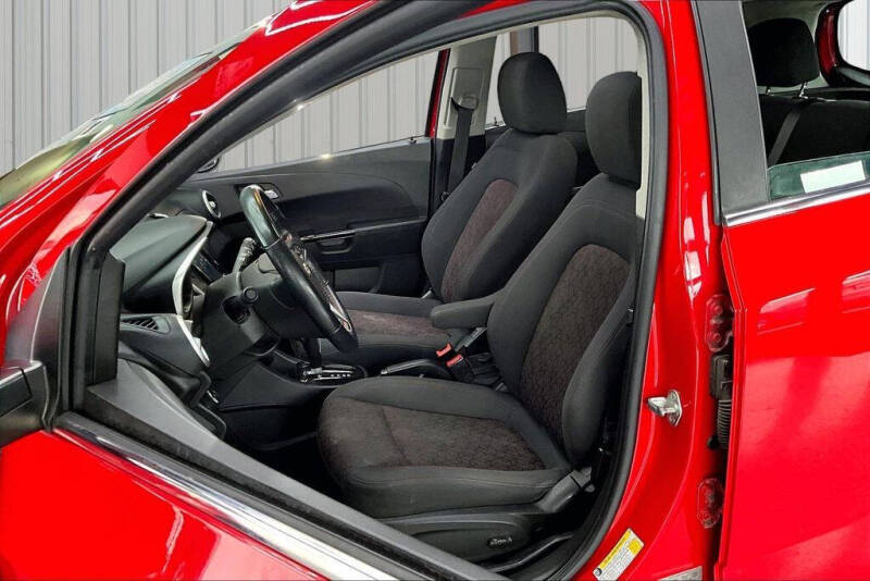 2019 Chevrolet Sonic LT Auto