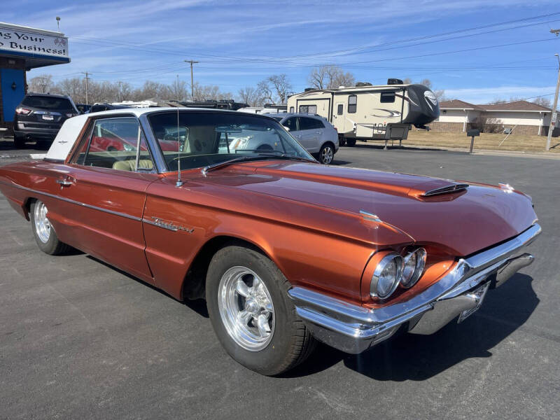 1964 Ford Thunderbird