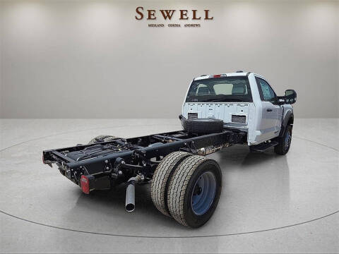 2025 Ford F-600 Super Duty