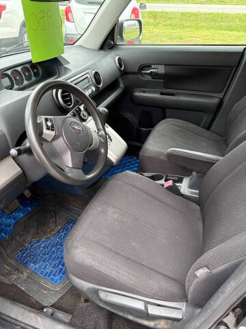 2009 Scion xB