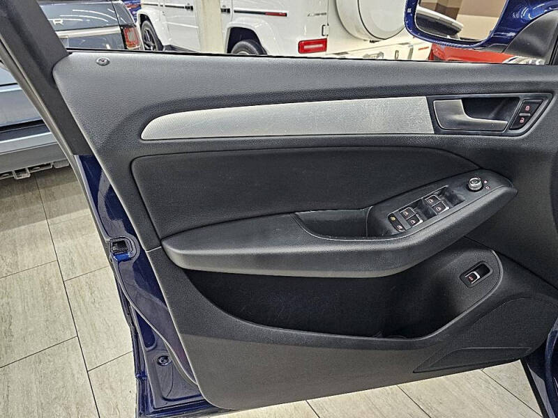 2013 Audi Q5 2.0T quattro Premium