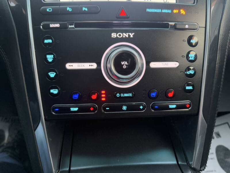 2017 Ford Explorer Platinum