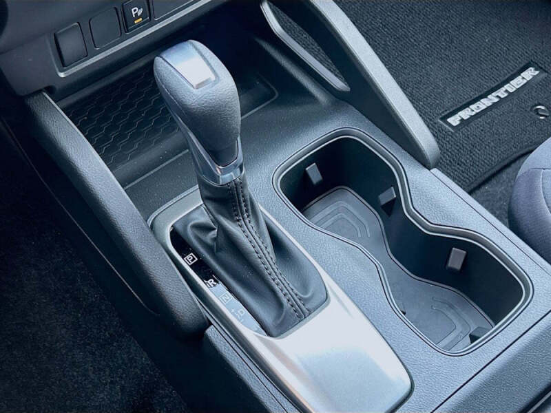 2023 Nissan Frontier S