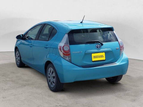 2014 Toyota Prius c Two