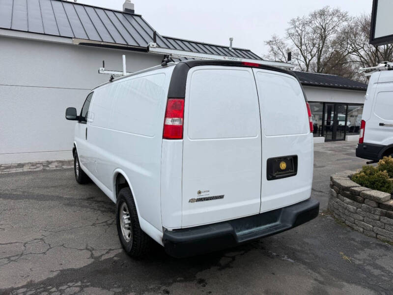 2020 Chevrolet Express 2500