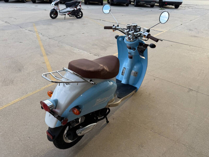 2025 Wolf Islander 50cc