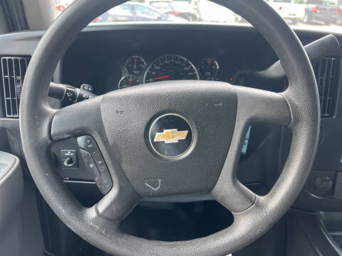 2017 Chevrolet Express 3500