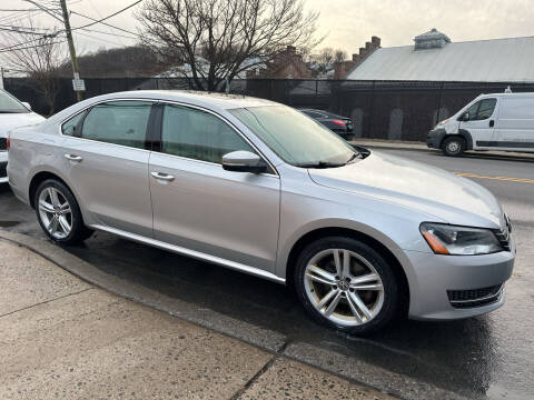 2015 Volkswagen Passat for sale at Deleon Mich Auto Sales in Yonkers NY