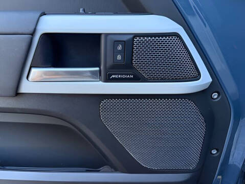 2024 Land Rover Defender 110 P400 S
