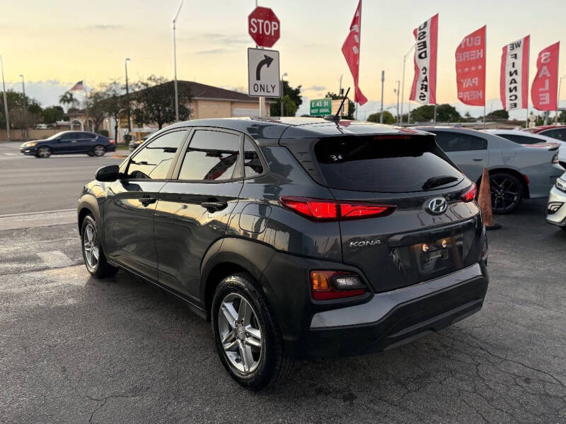2021 Hyundai Kona SE