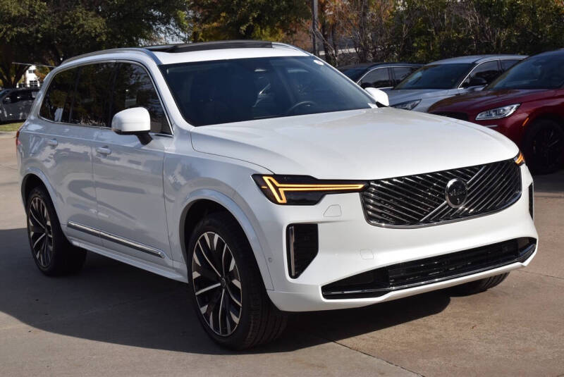 2025 Volvo XC90 B6 Plus Bright Theme 7P