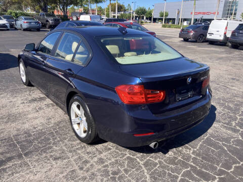 2015 BMW 3 Series 320i